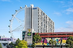 Nesuto Docklands, Melbourne