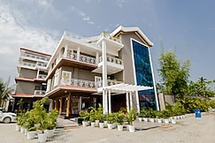 HM Hotel & Resort, Dibrugarh
