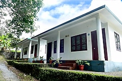 Mountain view Cottage, Kothamangalam