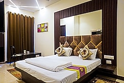 Hotel Crystal, Bathinda