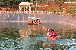 Urmilaa Green County Resort, Hatkalangda