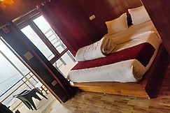 Misty Mountains, Mussoorie