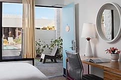 Avatar Hotel Santa Clara, Tapestry Collection by Hilton, San Jose