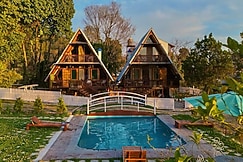 Dreamwoods by Viraasat-E-Bir, Bir Billing