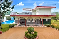 Alaya Stays 4BHK Farmhouse with Pvt Pool & Garden | Manesar, Manesar