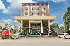 Hotel The RASA at Vasundhara, Ghaziabad