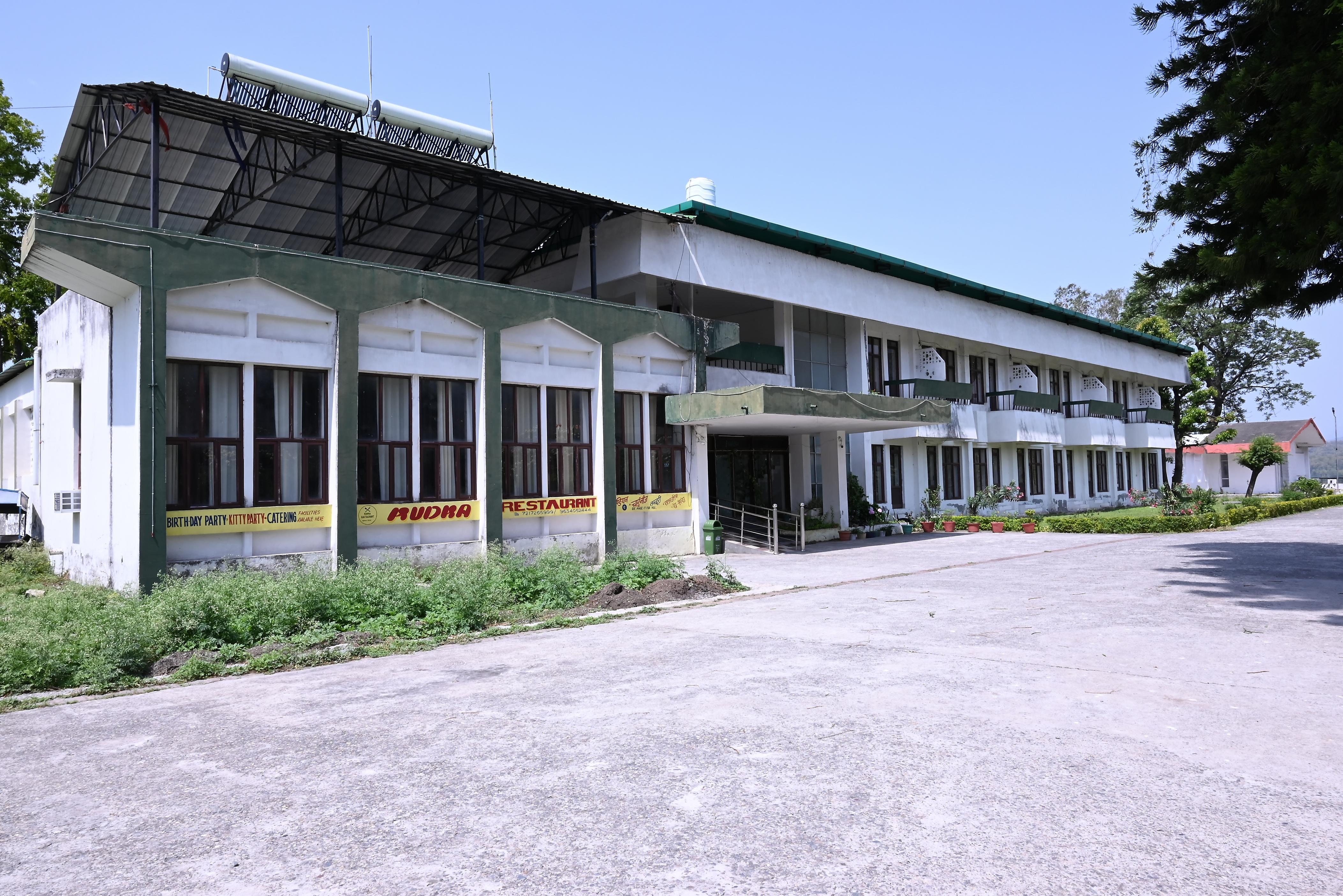 GMVN Hotel Dakpathar - Tap to explore photos