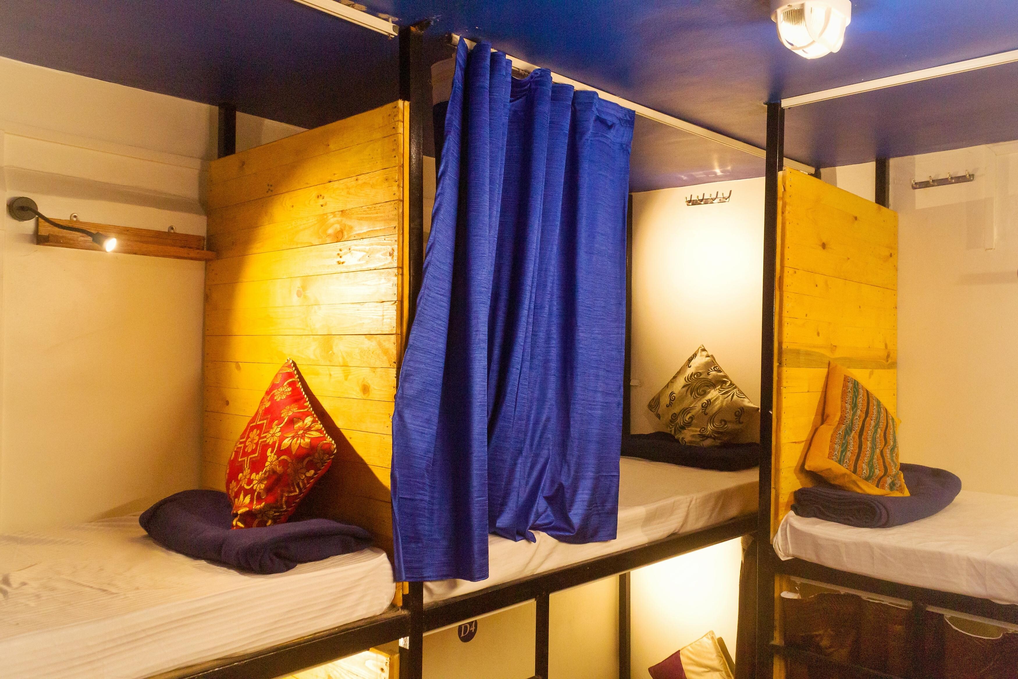 Palm Inn Backpackers - Tap to explore photos