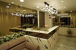 HOTEL RICHIE RICH, Ahmedabad