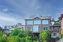 VEGGIES RESIDENCY AND PURE VEG RESTAURANT, Mahabaleshwar