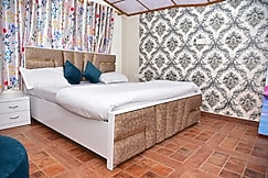 Green View Pine Heart, Shimla