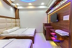 HN PALACE Homestay Agra, Agra