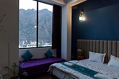 Spontrail Hostel Tapovan, Rishikesh