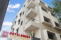 Hotel Omega, Pune