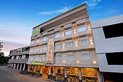 Lemon Tree Hotel Bhopal, Bhopal