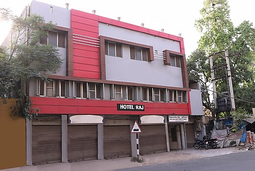 Hotel Raj Guest House