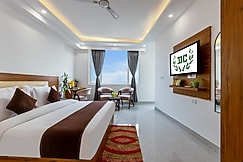 Hotel De Clark@ 5 min from Delhi IGI Airport, Delhi