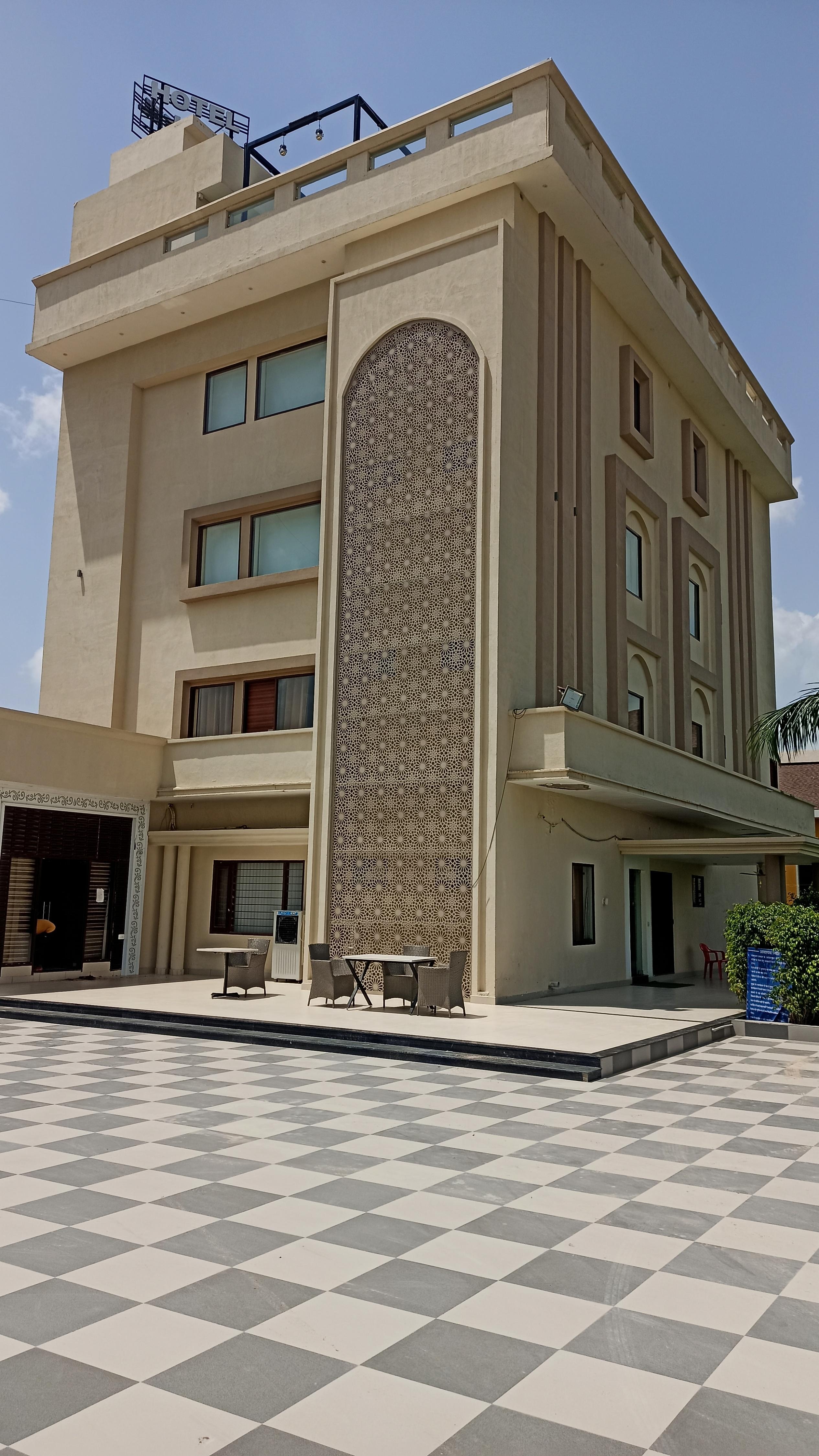 KR Hotel & Resort in Sri Ganganagar