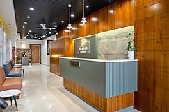 Hotel Sky Avenue, Hatkalangda