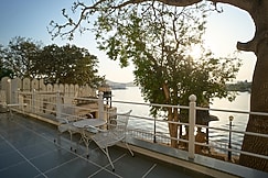 Paddys Loft By The Lake, Udaipur