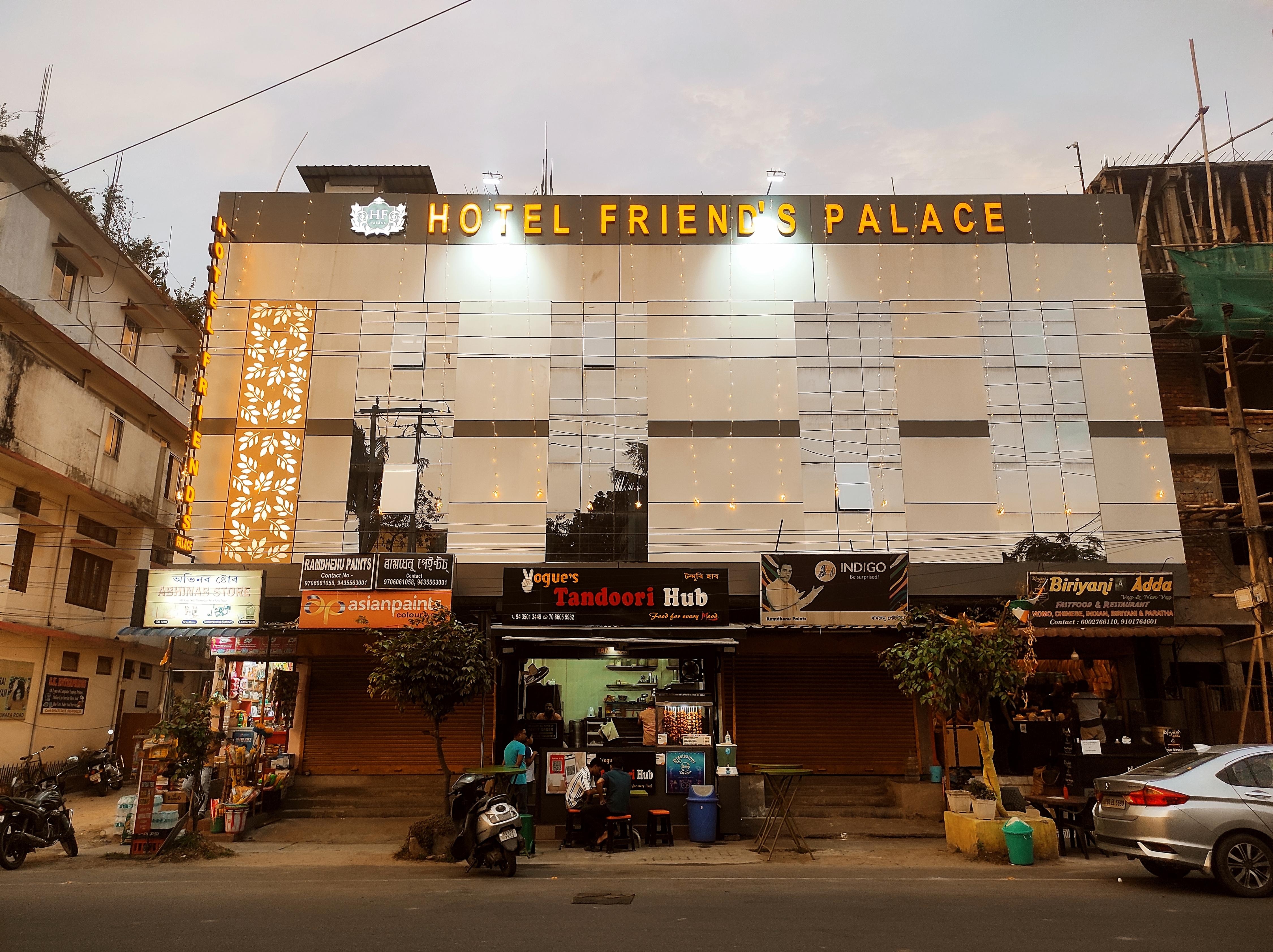 Hotel Friends Palace - Tap to explore photos