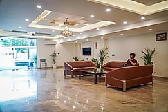 Hotel Leaf Studio near Medanta, Gurgaon
