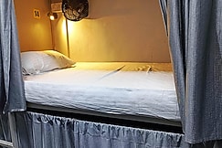 Saffron Home Stay, Mumbai