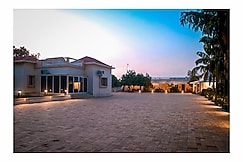 Skylark Resort, Parsili, Sidhi