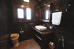 Taha Inn Home Comfrt, Srinagar