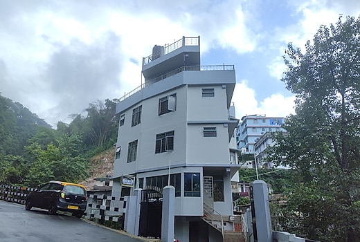 Miravin Bed N Breakfast | A Budget Friendly Stay
