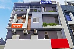 FabHotel Green Park I, Indore