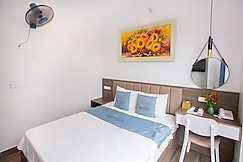 Lake view Apartment & Hotel, Hanoi