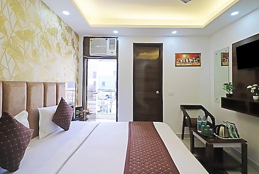 Hotel Vijaydeep Palace Near Delhi Airport