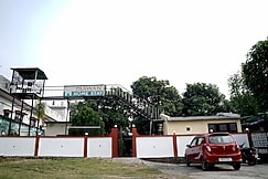 Paawan homestay ( Vaibhav Chand ), Haldwani