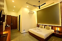 Kingdom Waterpark by Nexottel, Junagadh