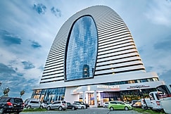 Alliance Palace, Batumi