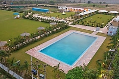 MST Farm & Resort, Ghaziabad