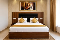 Hotel Thames, Kharar