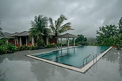 Kireina Wellness Resort, Chiplun