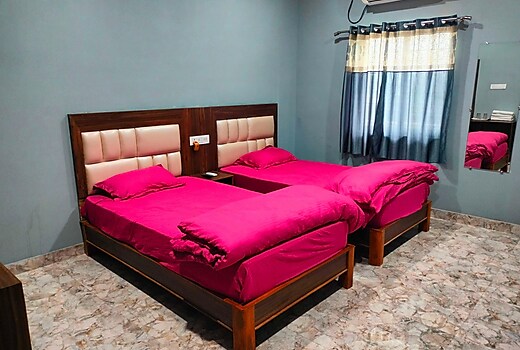 Hotel O Snug Inn