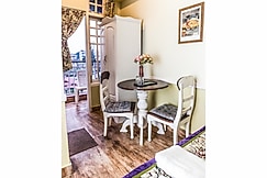 Silversky Guest house, Shillong