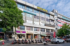 HOTEL ROYAL 21, Ahmedabad