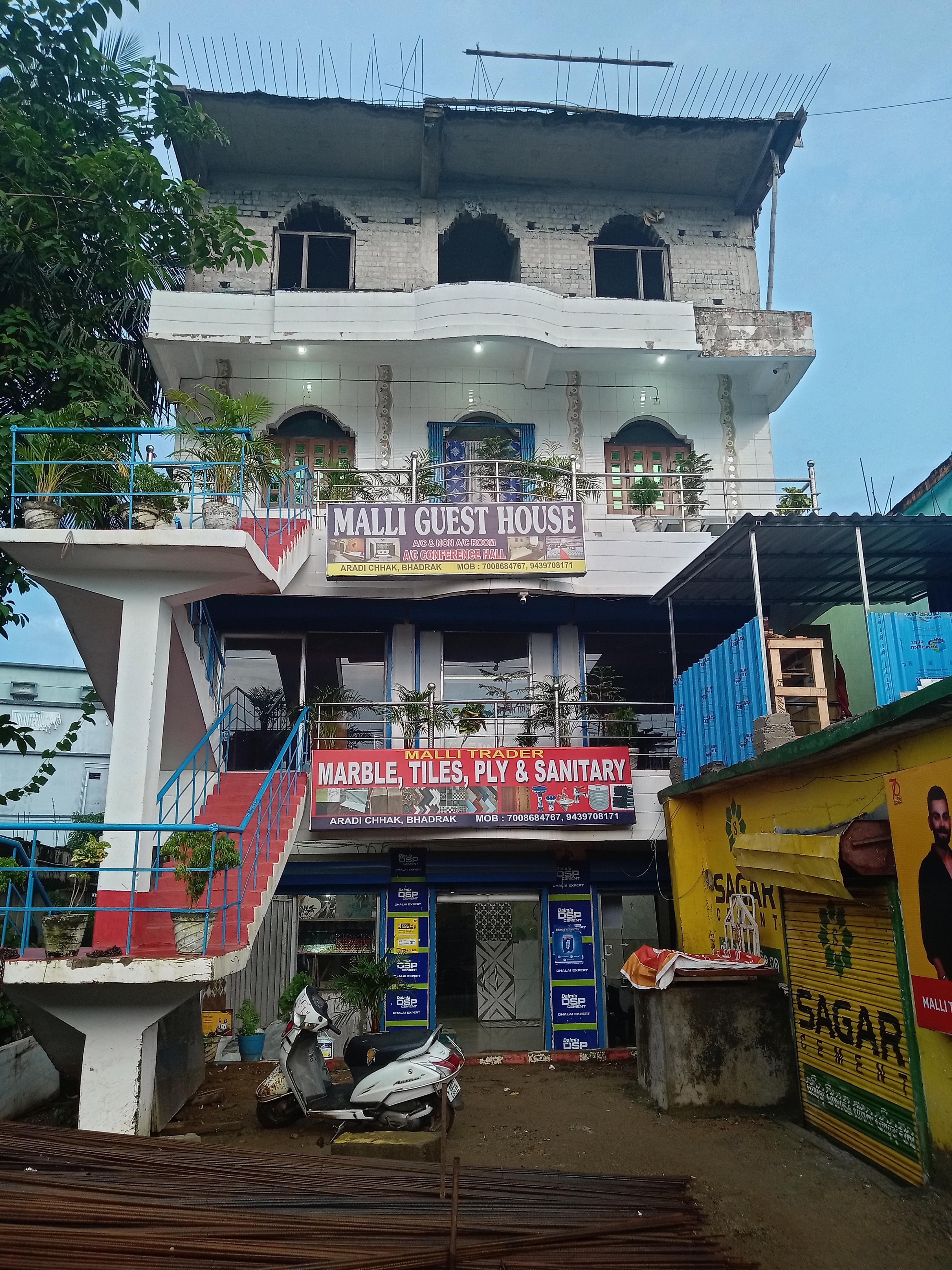 MALLI GUEST HOUSE & CONFERENCE HALL - Tap to explore photos