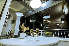 HKV Luxury Vibes Stay, Baghpat