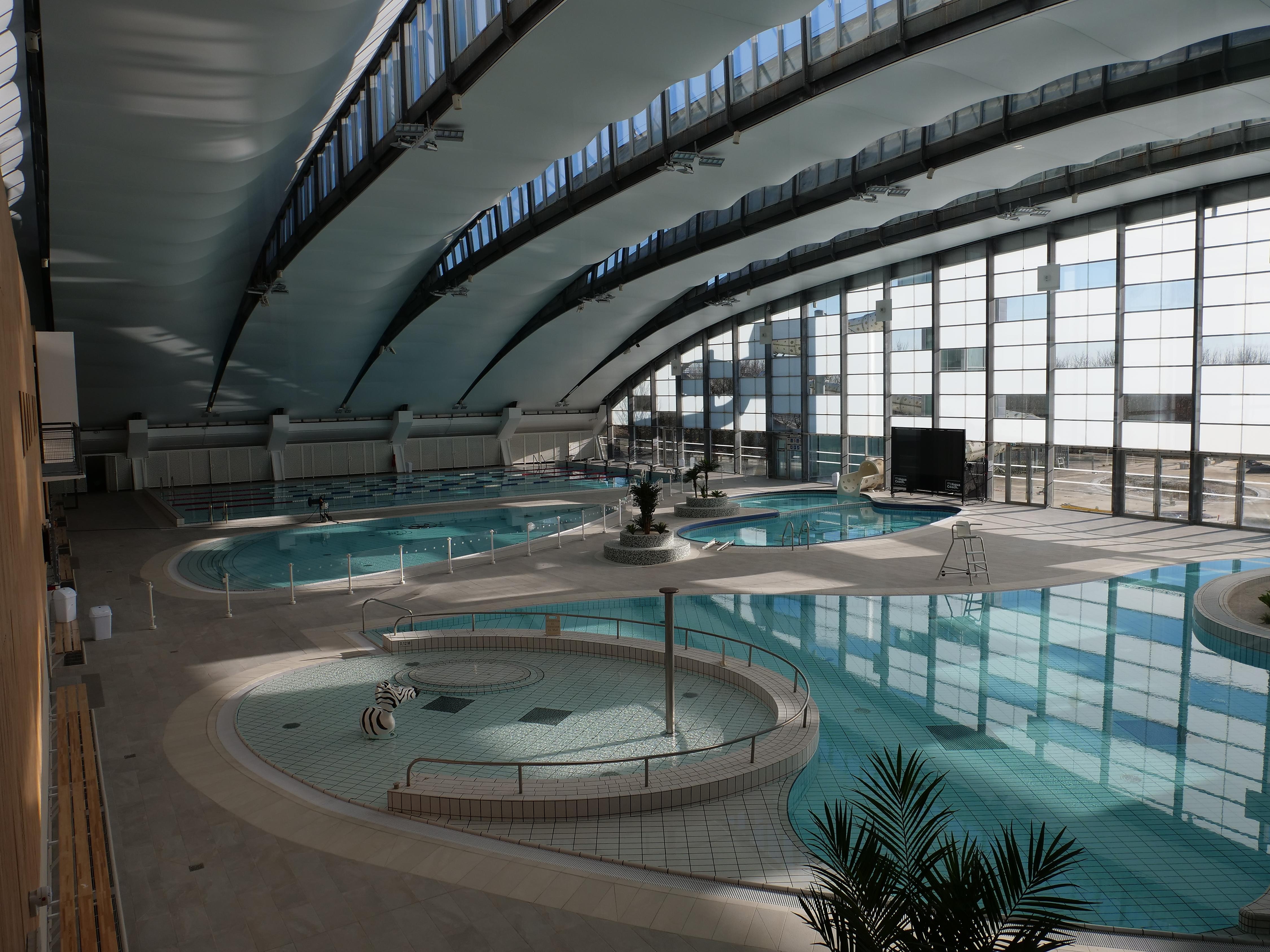 The Jangle Hotel Paris- Charles de Gaulle Airport - Tap to explore photos