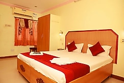 KG Grand Inn, Erode