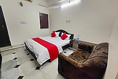 HOTEL SAARTHI, Rudrapur