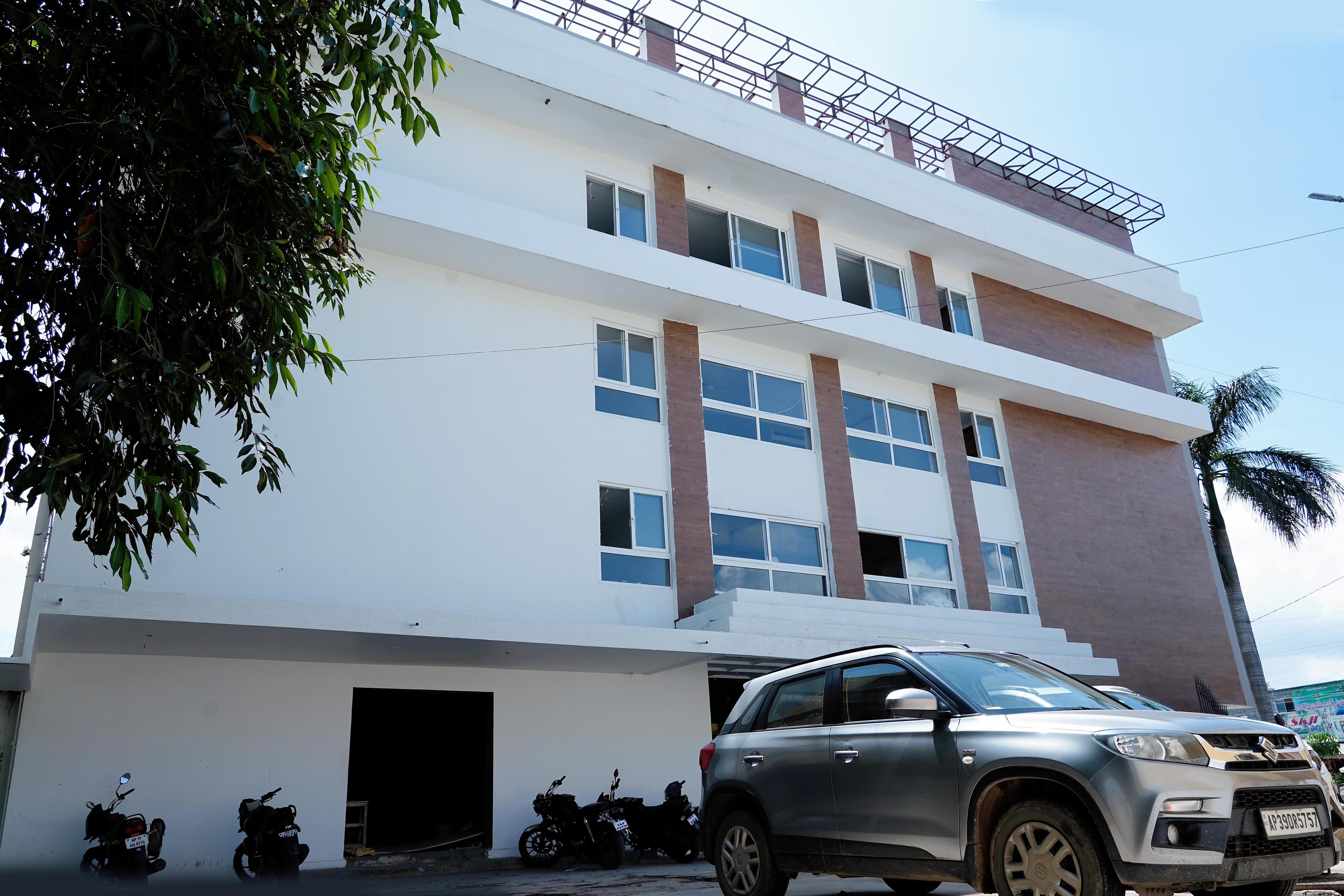 Hotel Chanakya 𝗕𝗢𝗢𝗞 Nandyal Hotel 𝘄𝗶𝘁𝗵 ₹𝟬 𝗣𝗔𝗬𝗠𝗘𝗡𝗧