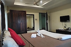 Mayur Garden, Mayang