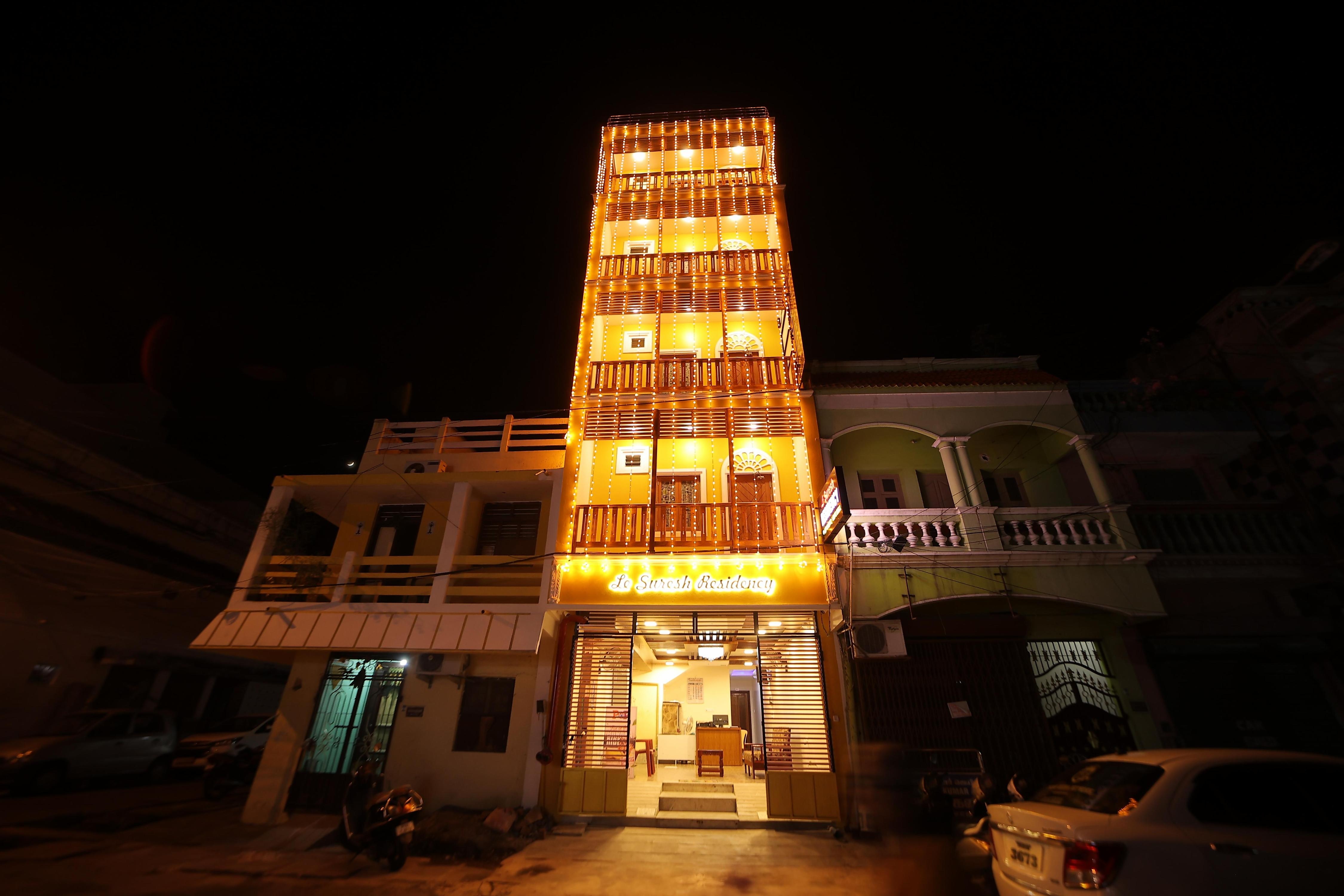 LE SURESH GUEST HOUSE - Tap to explore photos